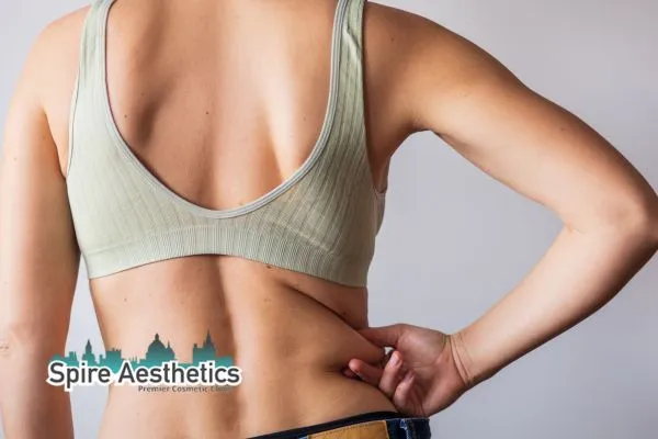 Learn how to reduce and remove love handles Newark on Trent Call our team today!